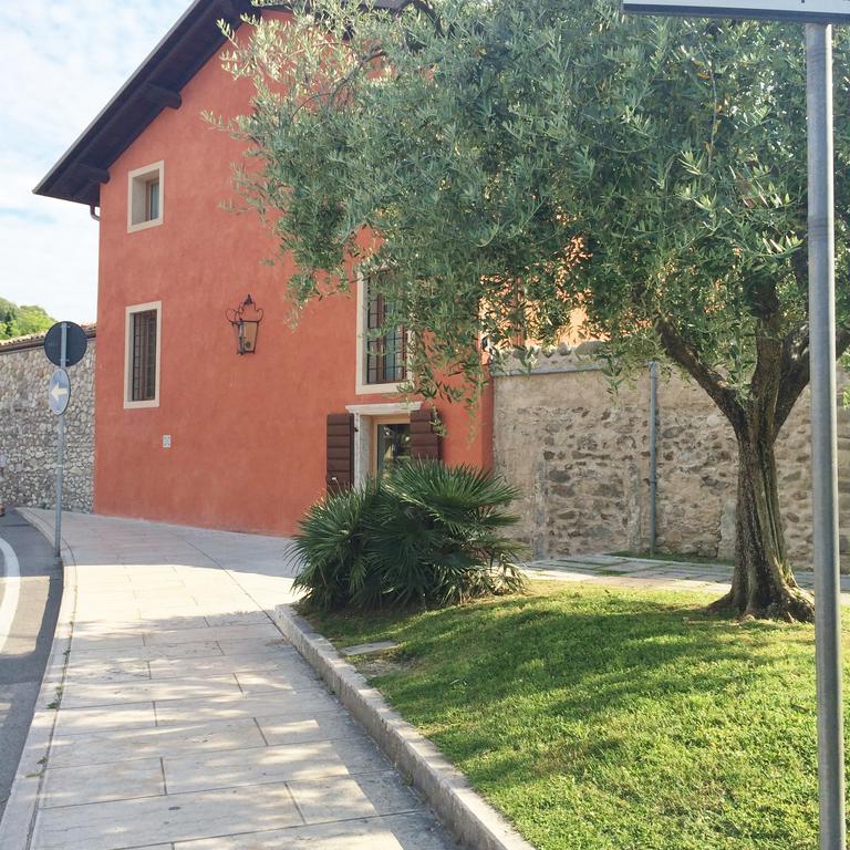 Rambaldi Apartments In Casa Nr 3 バルドリーノ エクステリア 写真