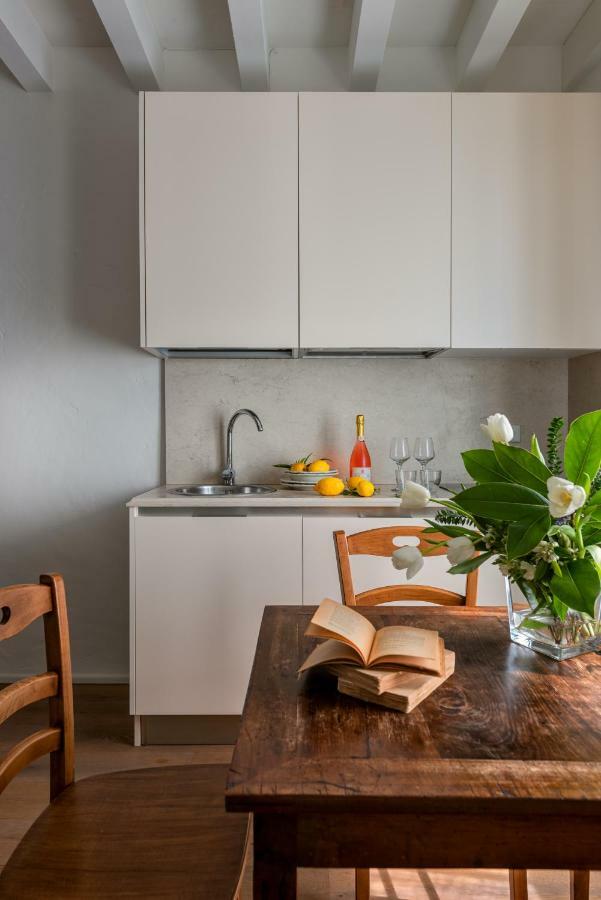 Rambaldi Apartments In Casa Nr 3 バルドリーノ エクステリア 写真